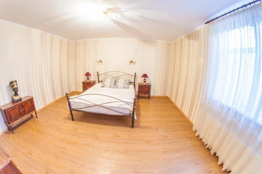 Apartments Kamanina Street Odessa Esterno foto