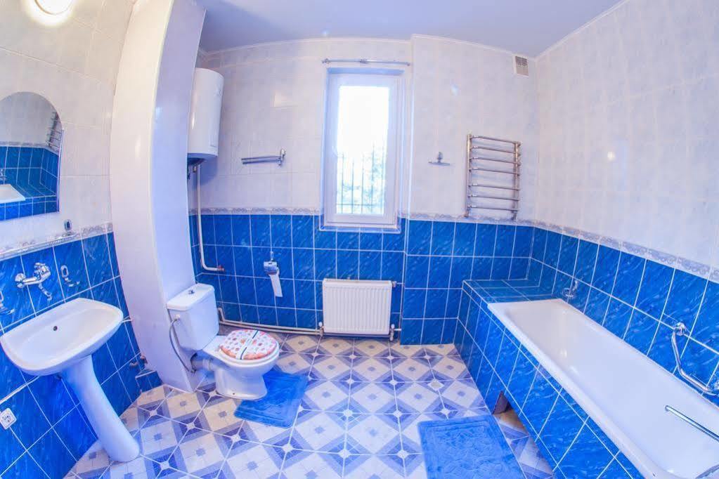 Apartments Kamanina Street Odessa Esterno foto